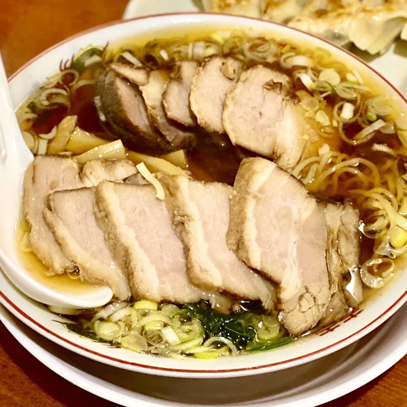メガチャーシュー麺(ラーメン居酒屋　よっしー)