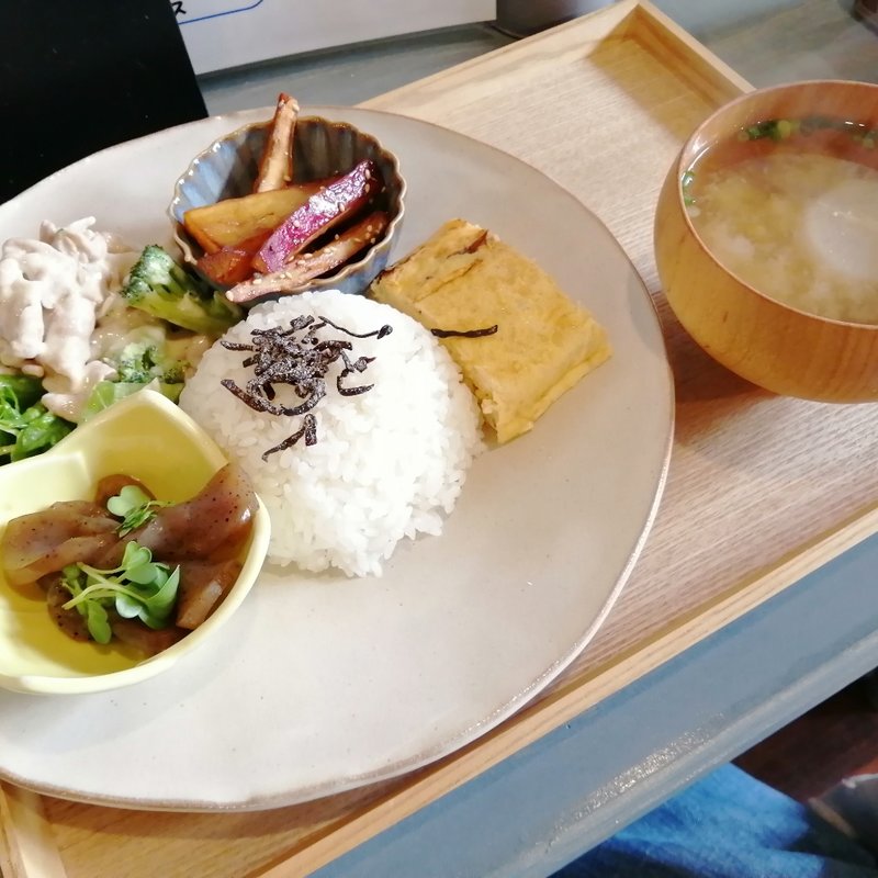 日替わりランチ(ラク rak)