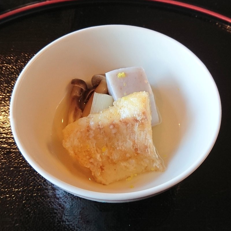 海老芋・鯛・筒葱・丹波しめじ・振柚子(吉川 福寿家)