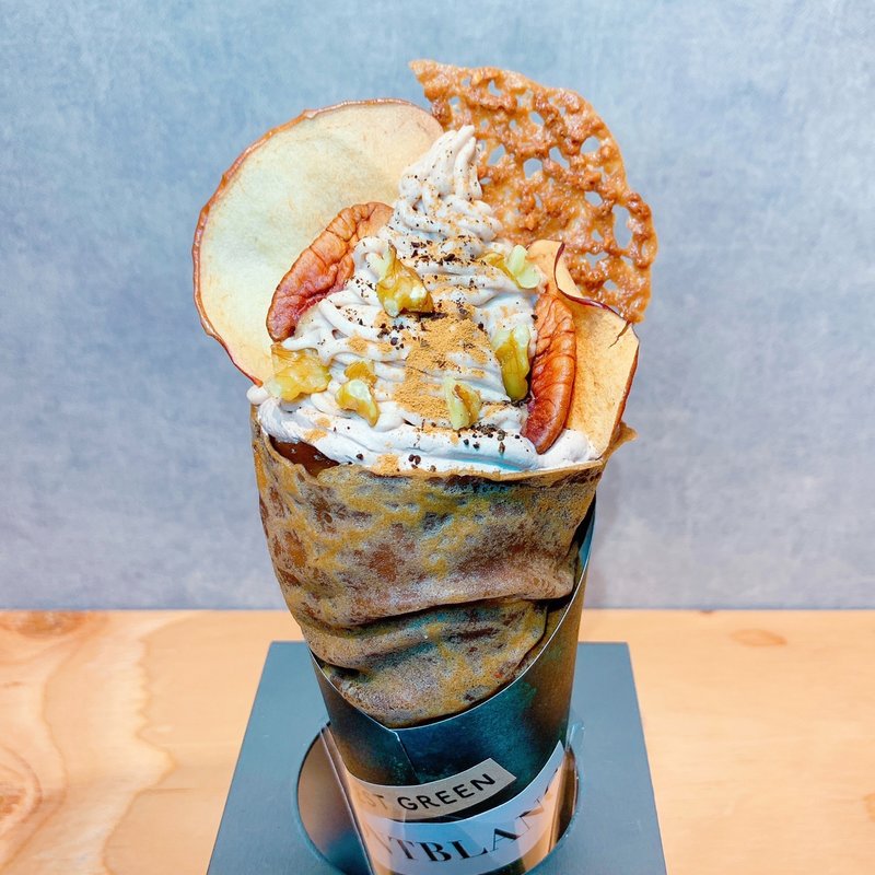 エスプレッソモンブラン( FOREST GREEN CREPE&BAKE  枚方店)