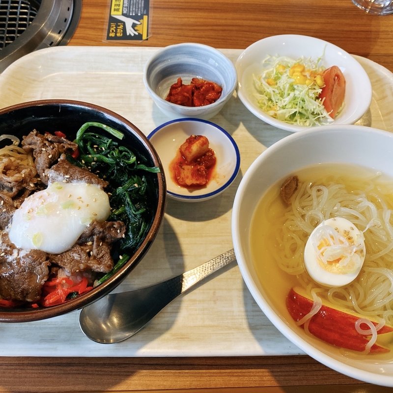 短角牛カルビ丼&半冷麺セット(短角亭 )