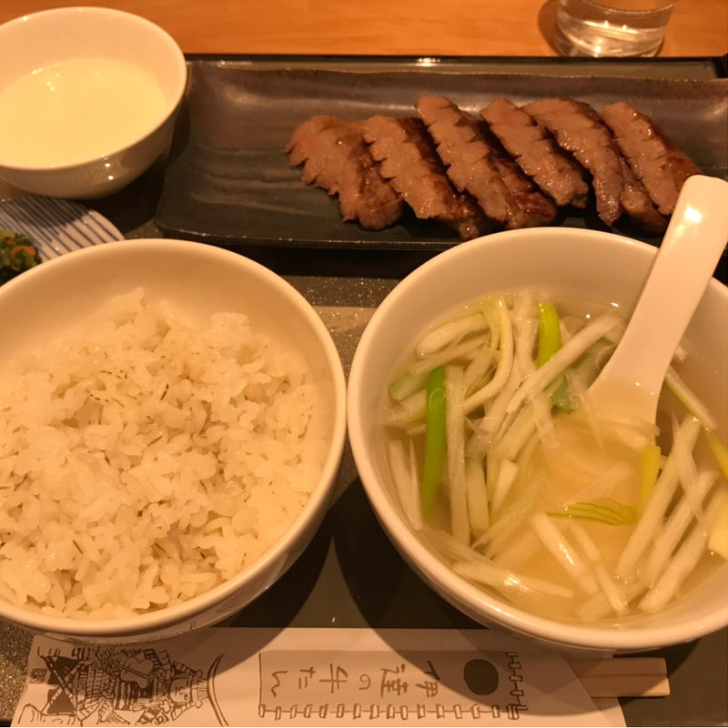 芯タン定食(伊達の牛たん本舗 仙台駅エスパルB1F売店 )