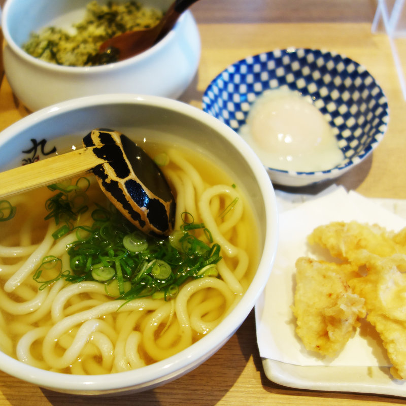 かしわ天うどん(うどん居酒屋 粋 六本松店)