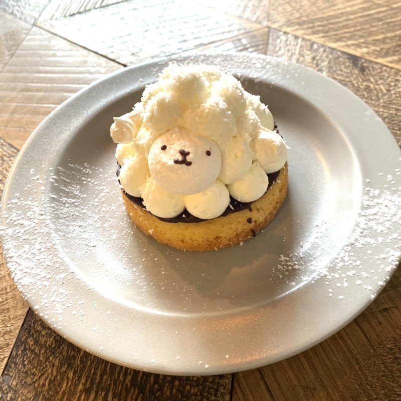 メリーさんのチョコバナナタルト(ココチカフェ)