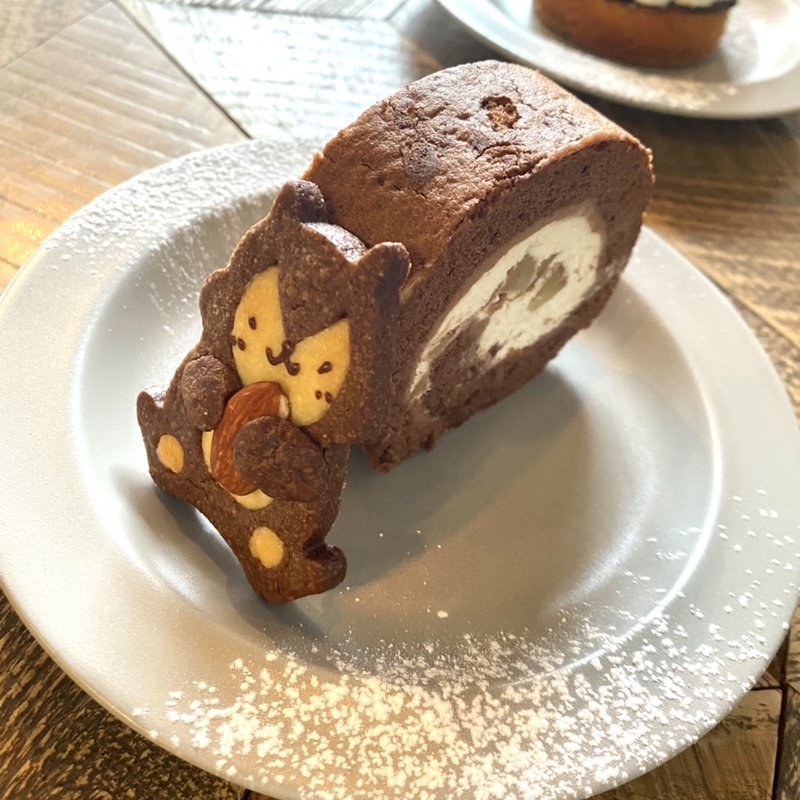 リスと木の実のロールケーキ(ココチカフェ)の口コミ一覧