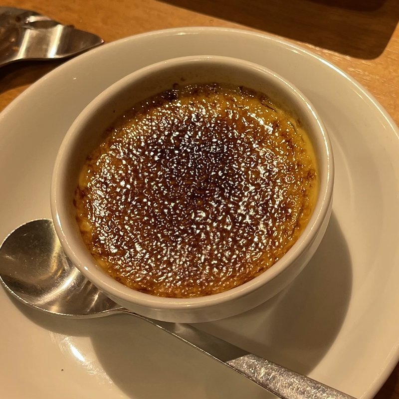 ジャスミン風味のクリームブリュレ(Maison China Umemoto)