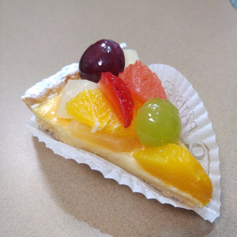 季節のフルーツタルト ～チーズ～(フロ プレステージュ 福島エスパル店 （FLO PRESTIGE PARIS）)