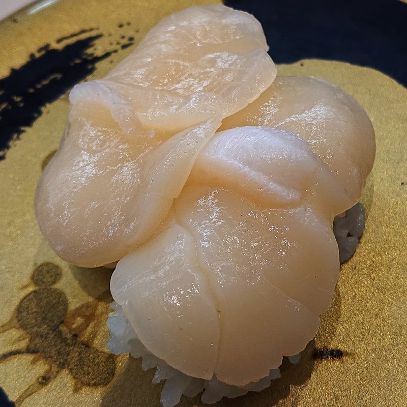 ほたて（北海道・青森県産）(はま寿司 門真殿島店)