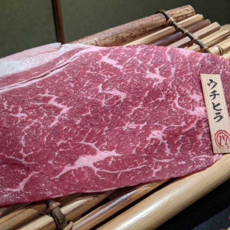 ウチヒラ(赤身肉専門 個室焼肉 1700)
