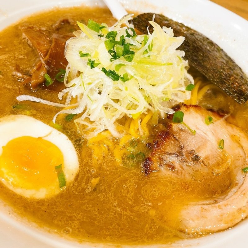 粗挽き味噌ラーメン(らーめん優月)