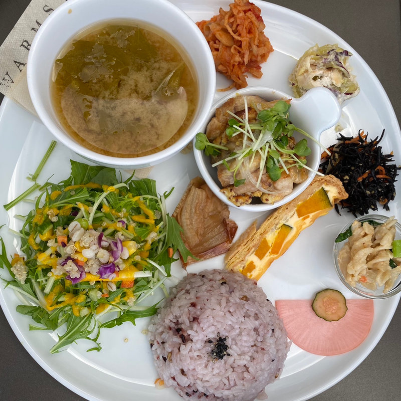 lunch plate A(チキンのチーズ焼き)(なぎさWARMS)