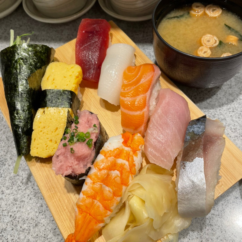 川崎店限定ランチセット(築地すし好 粋 アトレ川崎店)