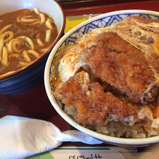 カツ丼 と カレーうどん(食事&喫茶　西内 )