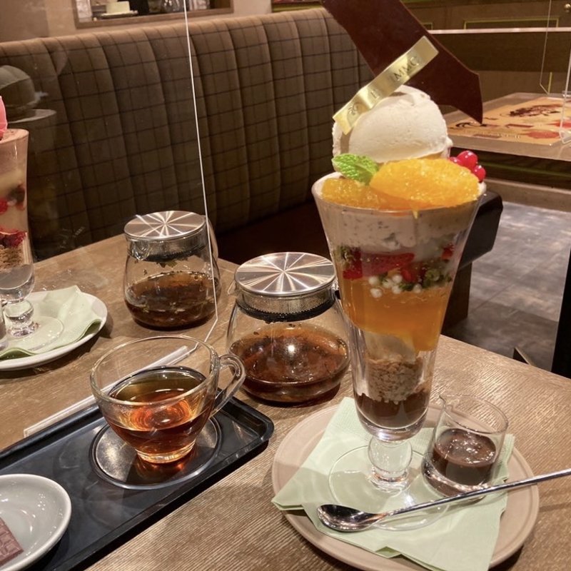 ロイヤルフルーティー(Pâtisserie & Café DEL'IMMO)