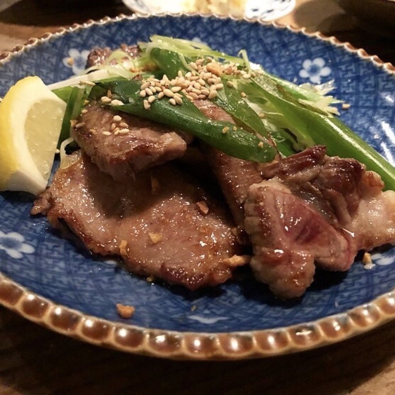 和牛厚切りタン塩(鉄板酒場夷川セカンド)