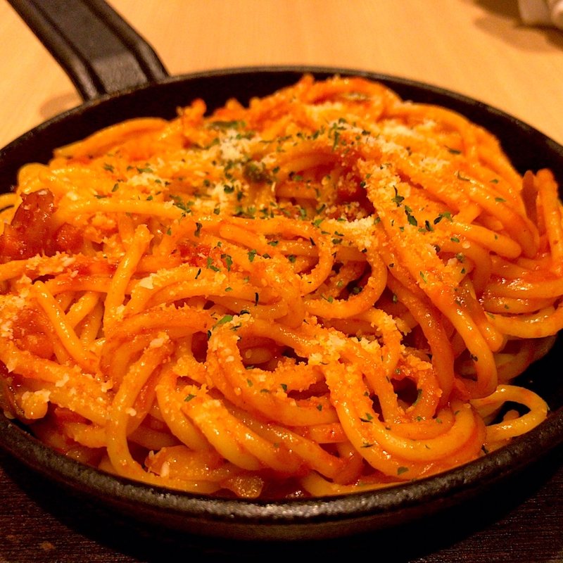 鉄板ナポリタン(カラオケの鉄人 上野店)