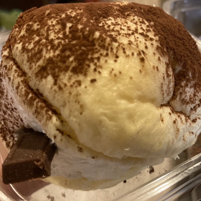 ティラミスマリトッツォ(ベーカリー ファクトリー 豊中緑丘 （Bakery Factry）)