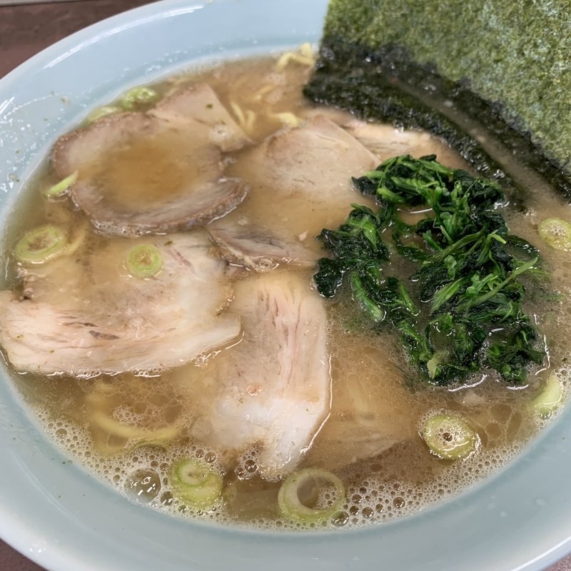 ラーメン中盛＋チャーシュー(本牧家)