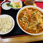 赤タンメン(ラーメン とん吉)
