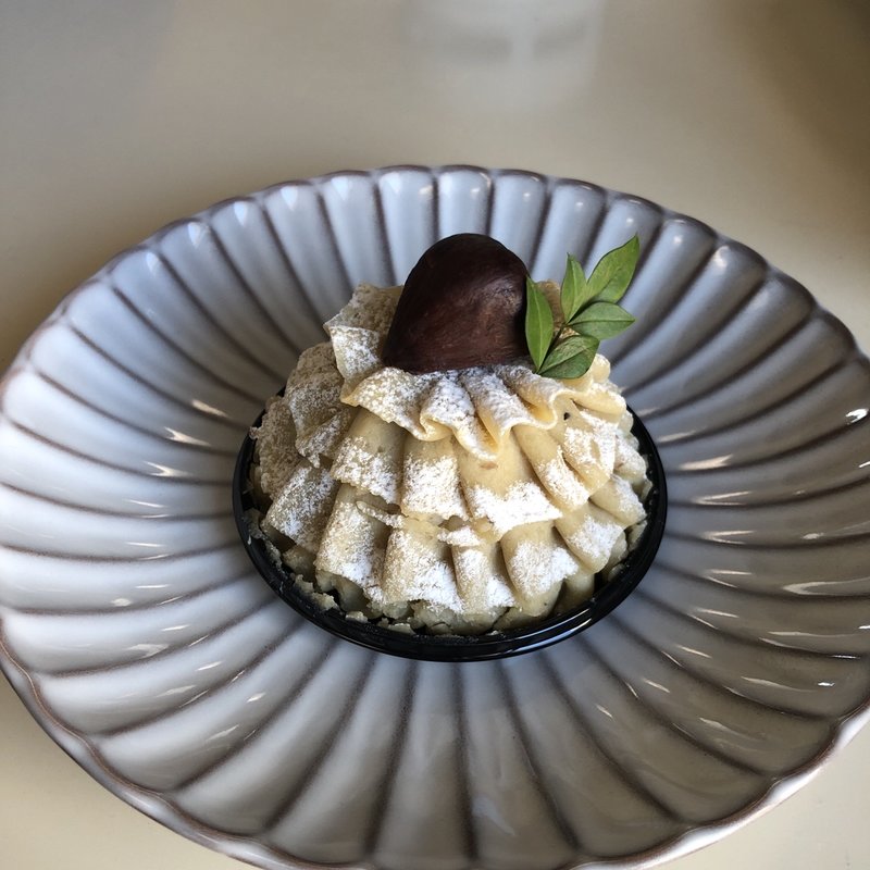 モンブラン(megan bar&patisserie)