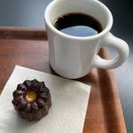 花の木カヌレのコーヒーセット