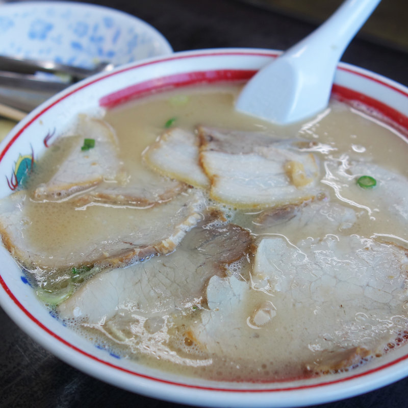チャーシューメン(長浜ラーメン 福重家)