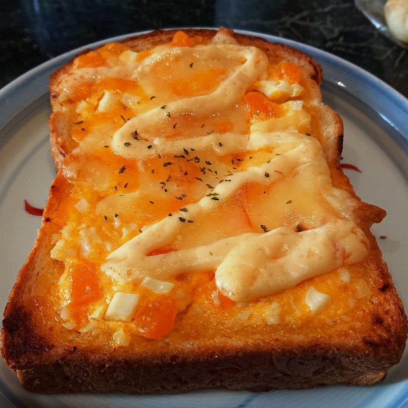 ピザたまご(タッピーベーカリー )