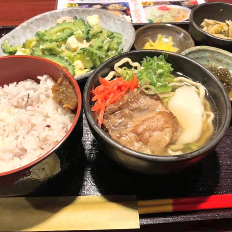 竹富島定食(竹富島)