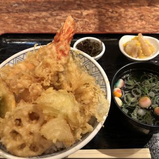 天丼(季節料理 萌乃 （もえぎの）)