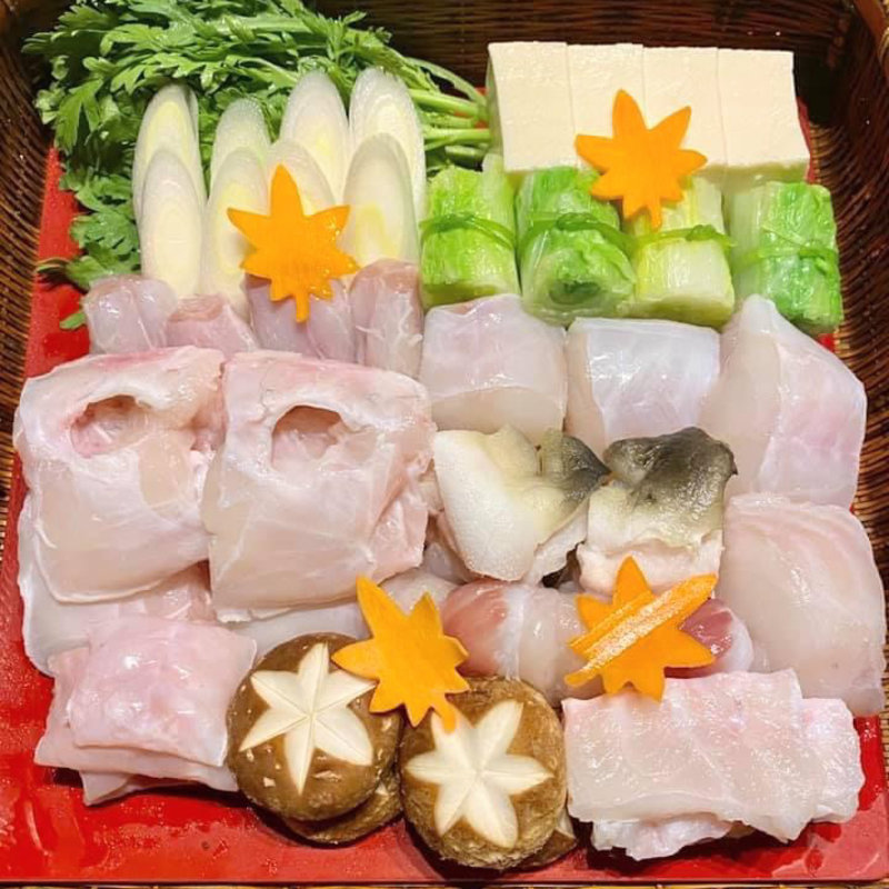 ふぐ鍋(白杵ふぐ 山田屋 西麻布)