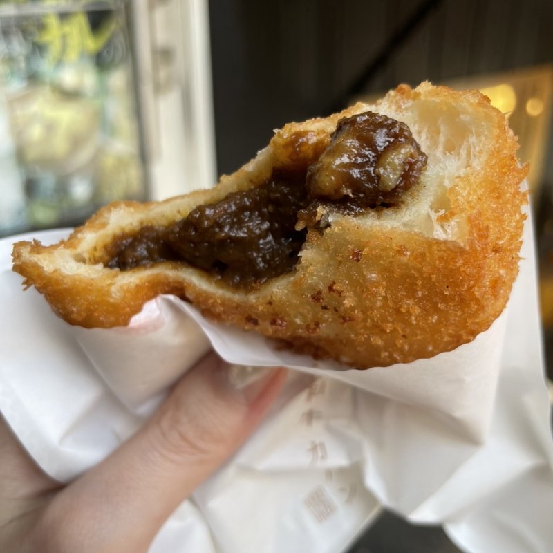 黒毛和牛カレーパン(豊福)