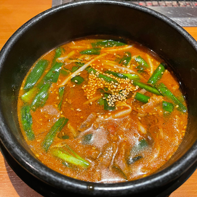 ■ユッケジャンスープ(ろくのぶ )