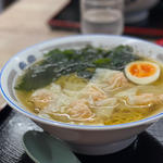 海老ワンタン麺