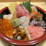 ちらし（楓）(きく鮨　別邸)