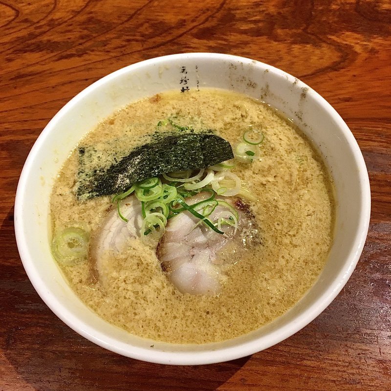 玉子とじラーメン(醤油)(萬珍軒 （マンチンケン）)