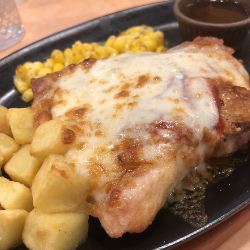 柔らかチキンのチーズ焼き(サイゼリヤ アリオ鳳店)