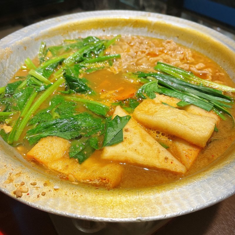 慶州鍋(いずみ田 中目黒店 （はかたいずみだ）)