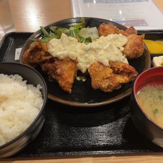 タルタルザンギ定食(なるとキッチン広島店)