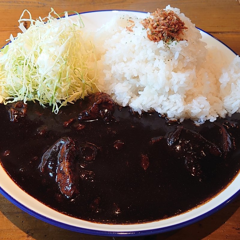 牛すじ黒カレー（大盛り）(BASARA ホルモン系イタリアンバル)