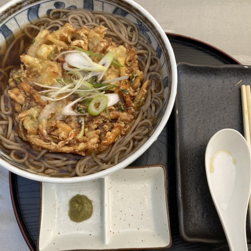 かき揚げそば(つり堀 武蔵野園)