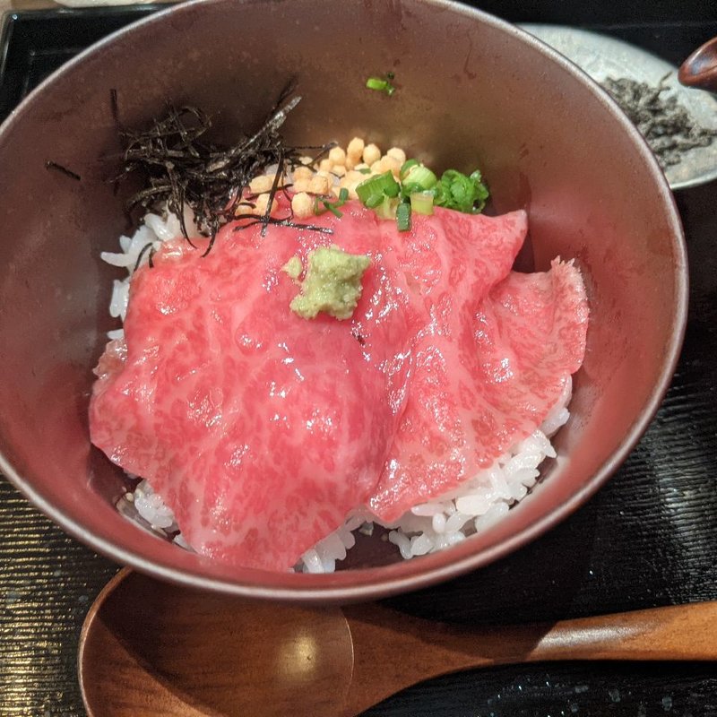 肉茶漬け(焼肉Coco Nemaru Ginza)