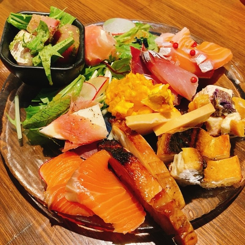 前菜の盛り合わせ（2人前）(il SPAZIO)