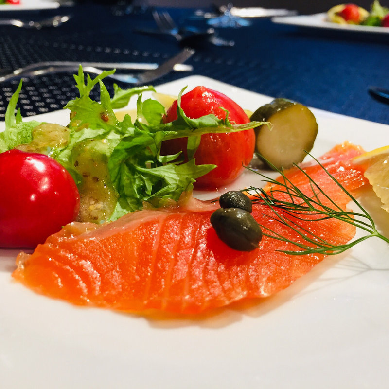 霧島サーモンのスモーク(フランス厨房 旬彩 中央駅店 )