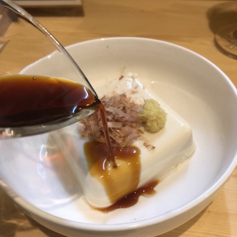 冷やっこ(立ち呑み しょうちゃん 天神店)