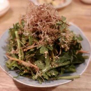 春菊サラダ(日ノモトビアパーラー)
