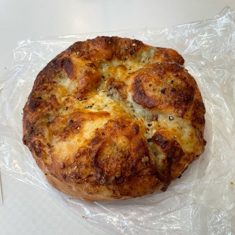 チーズと蜂蜜のフォカッチャ(ル・ルソール （Le Ressort）)