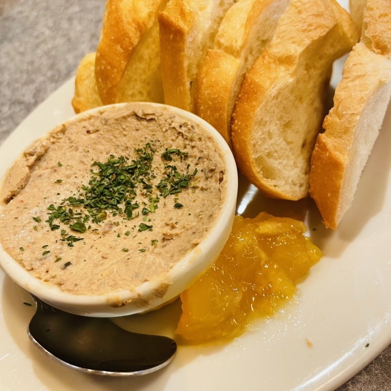 鶏レバーペースト バゲット付（(やきとん ひなた 東武練馬店)