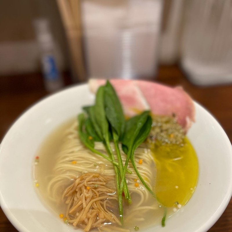 牡蠣とアサリのオイル塩そば(拉麺はま家六本木店)