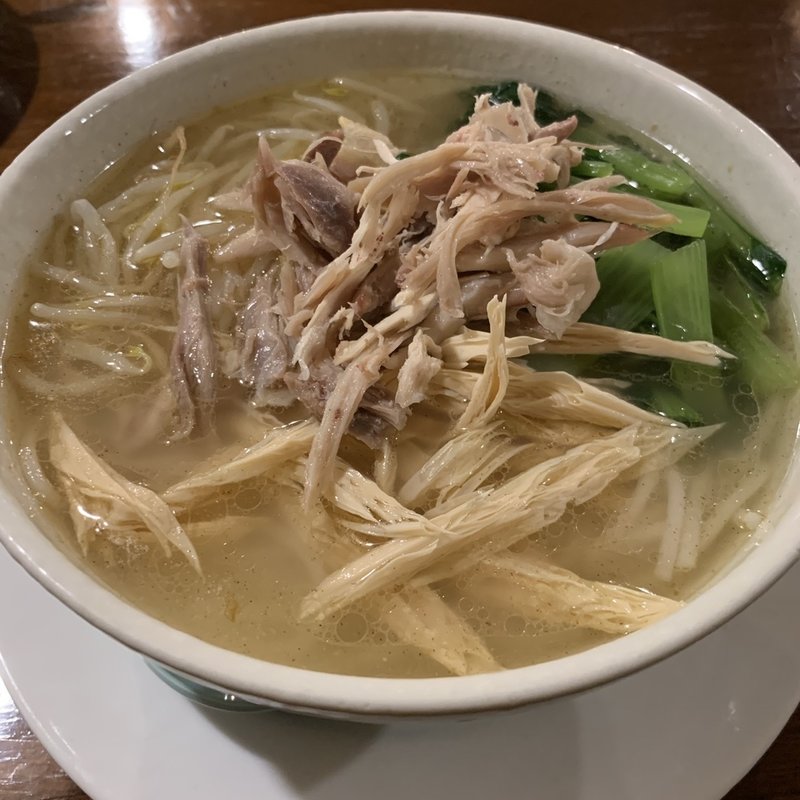 鶏肉米線(中国雲南酒膳坊 過橋米線 日暮里店)