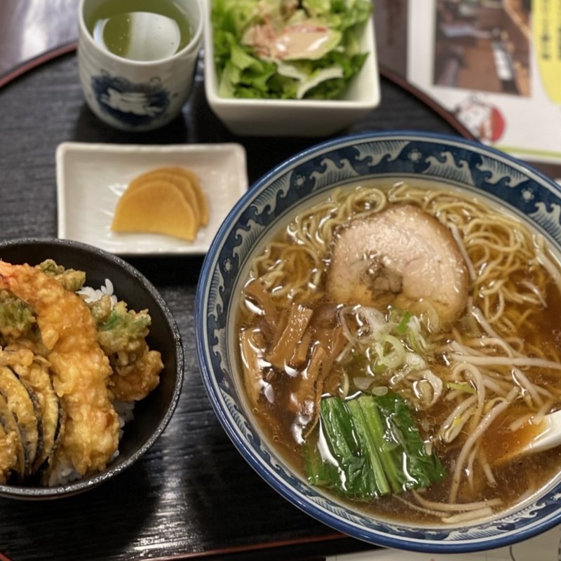 醤油らーめん　ミニ天丼セット(しもさと )